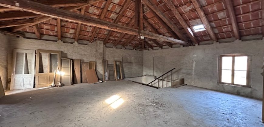 Intero Stabile Residenziale Commerciale Intero Stabile Residenziale Commerciale