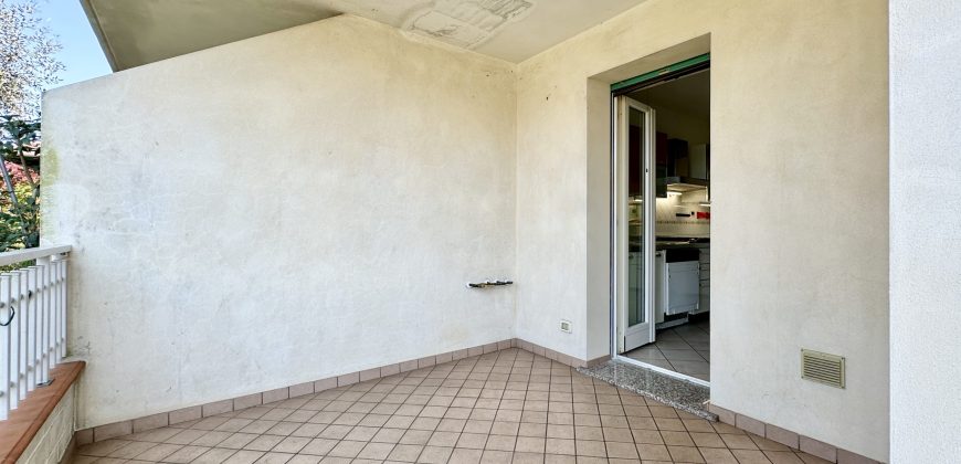 Appartamento Bicamere con Giardino a Villa Primavera