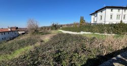 Terreno edificabile a Moruzzo Terreno edificabile a Moruzzo