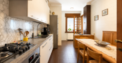 Villa Quadricamere Con Ampio Giardino