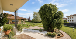 Villa Quadricamere Con Ampio Giardino