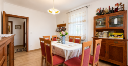 Villa unifamiliare con giardino