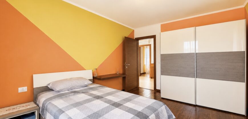 Villa unifamiliare con giardino