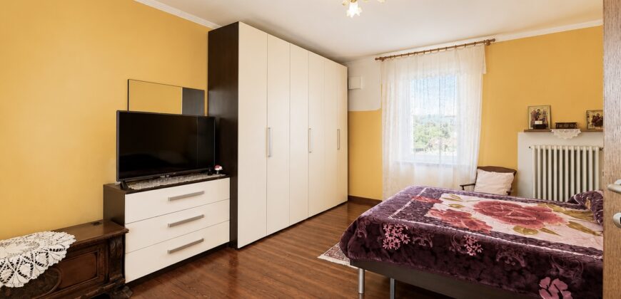 Villa unifamiliare con giardino