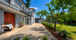 Villa unifamiliare con giardino