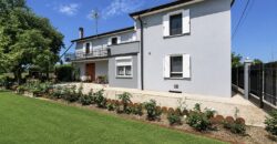 Villa unifamiliare con giardino