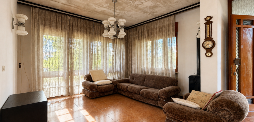 Villa indipendente da ristrutturare