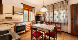 Villa indipendente da ristrutturare