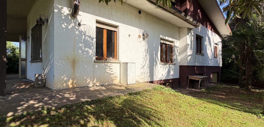 Villa indipendente da ristrutturare
