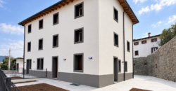 Nuovo Bicamere Con Giardino