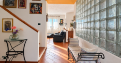 Villa In Bifamiliare A Pradamano