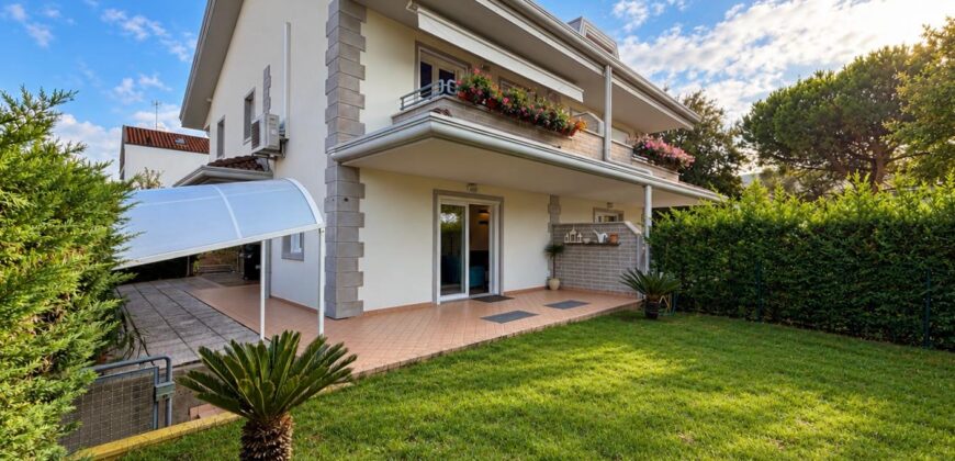 Villa Vista Laguna