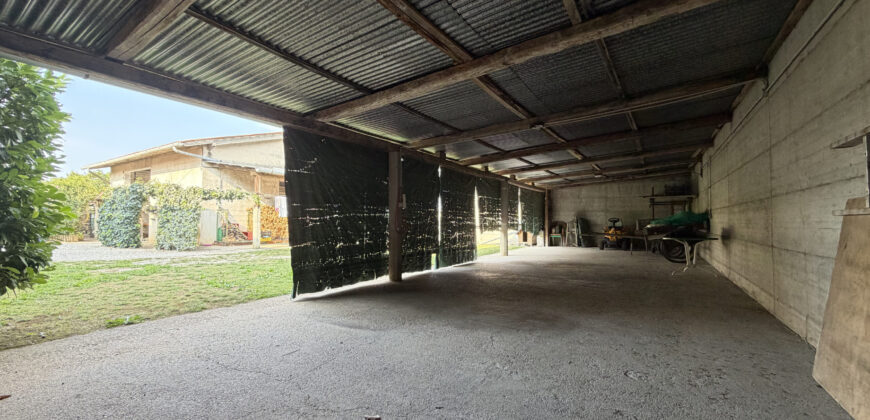 Villa Indipendente Con Parco e Autorimesse